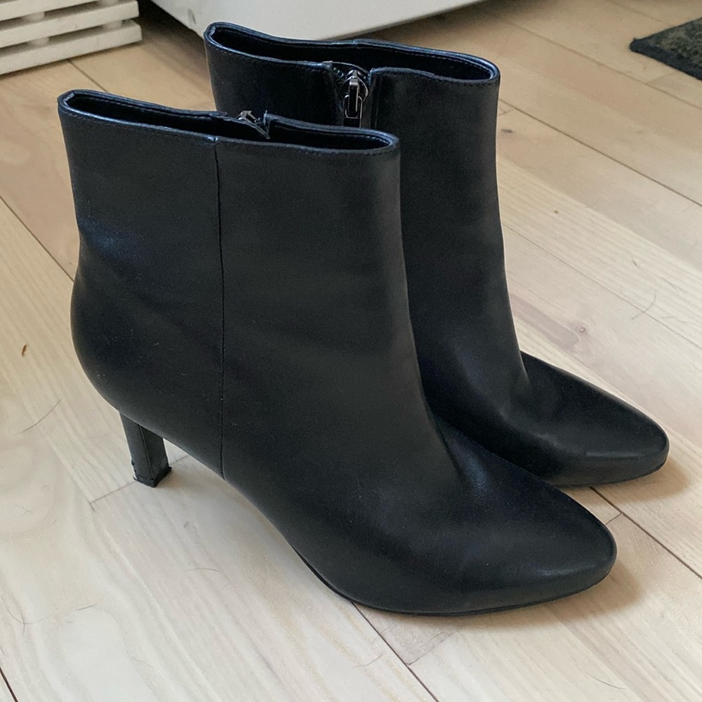 Marc Fisher Short Boots